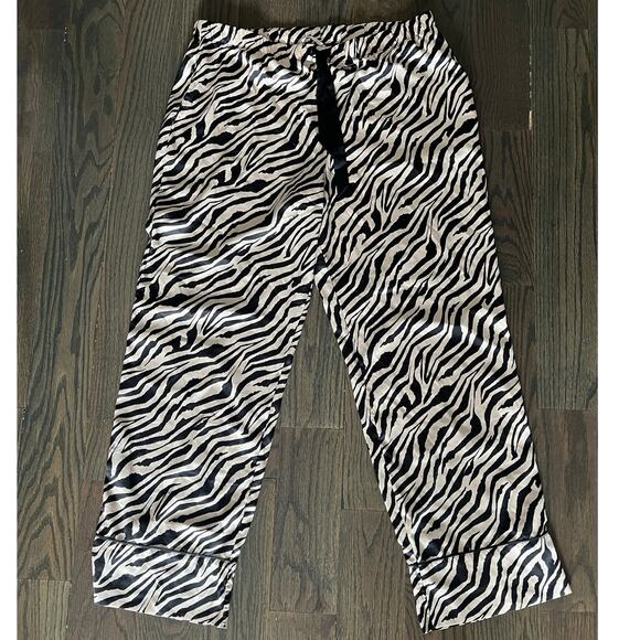 Victoria’s Secret Black Zebra Drawstring Pockets Satin Lounge Pajama Pant sz XL - Picture 2 of 8